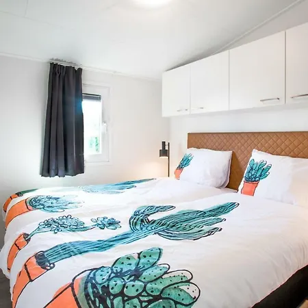 Sl Deluxe 6 Personen Resort Lunteren